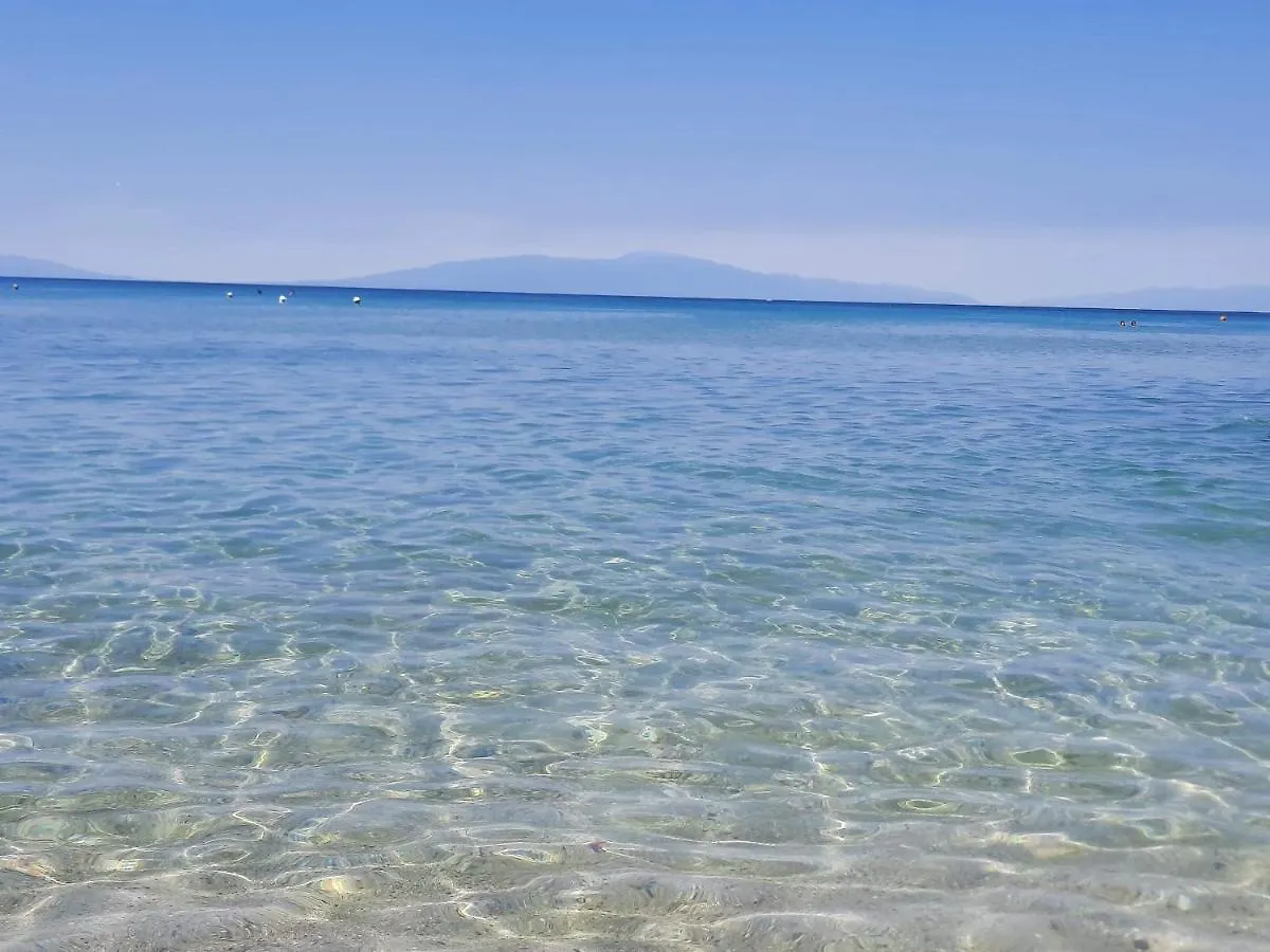 By The Sea Apartments-Studios Siviri