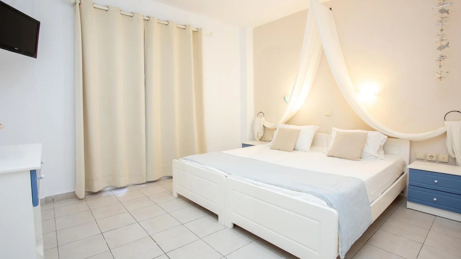 By The Sea Apartments-Studios Siviri Greece