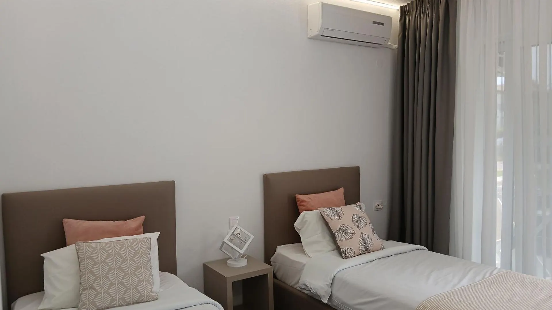 By The Sea Apartments-Studios Siviri Greece