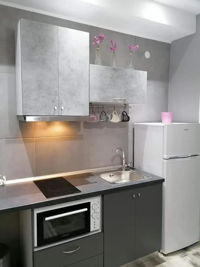 By The Sea Apartments-Studios Siviri Apartment