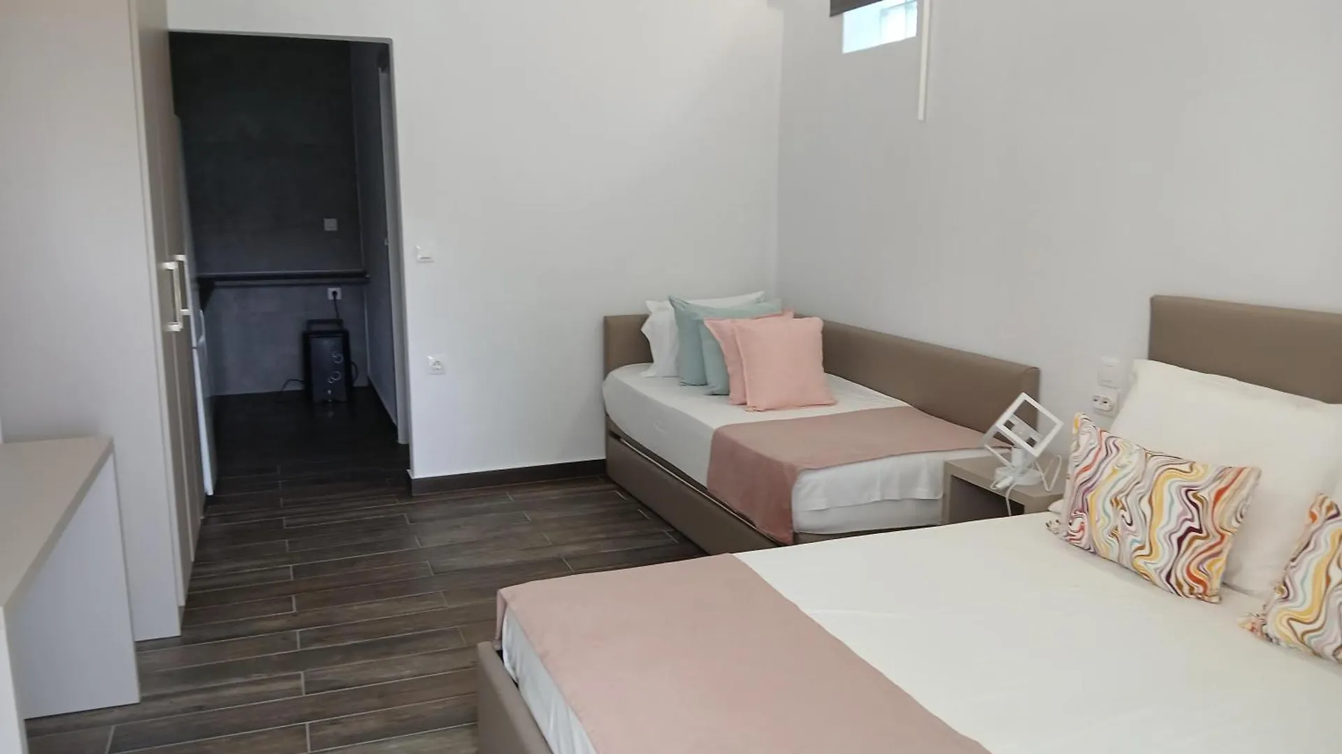 By The Sea Apartments-Studios Siviri 0*,